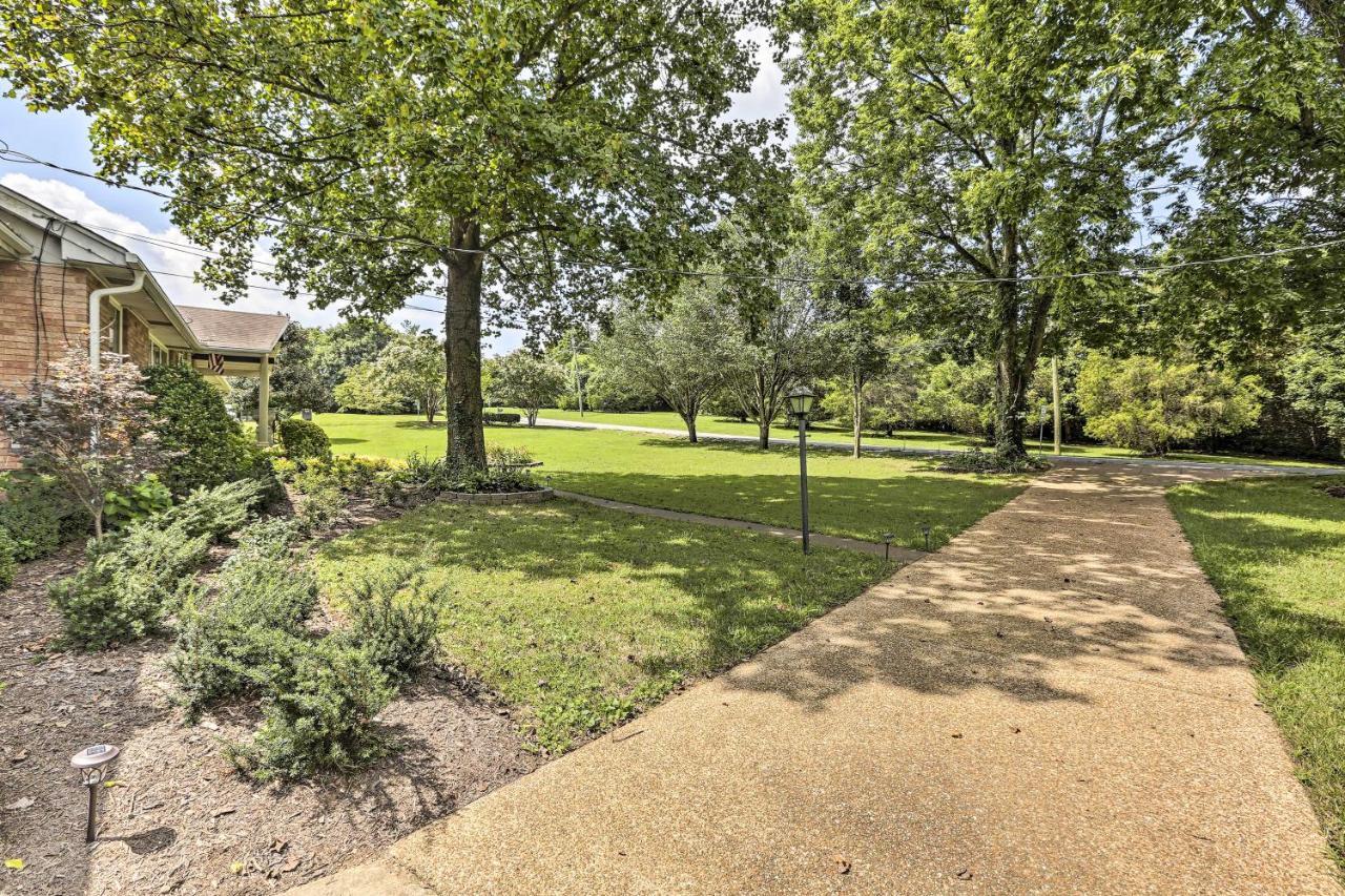 Nashville Apt With Patio, 3 Mi To Grand Ole Opry Екстер'єр фото